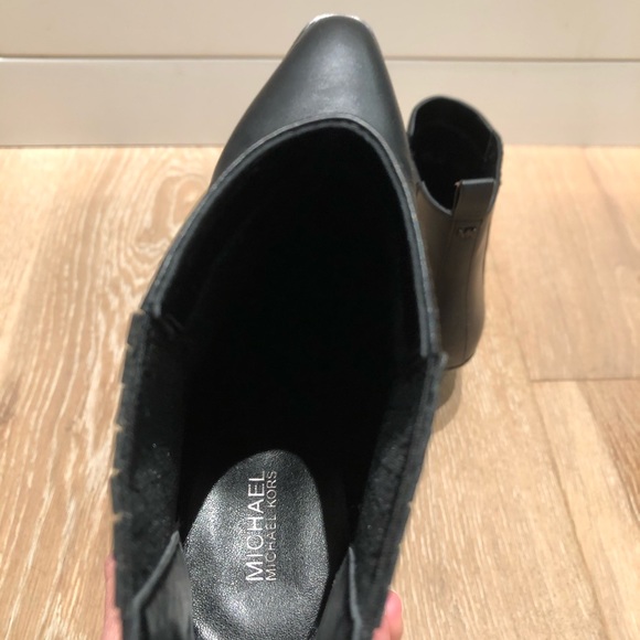 Michael Kors black western booties 7 - Picture 4 of 6